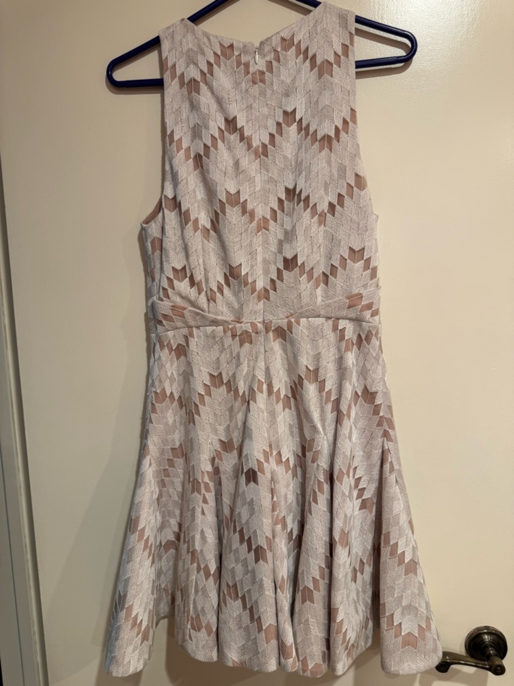 Sleeveless Lace Party Dress in Blush